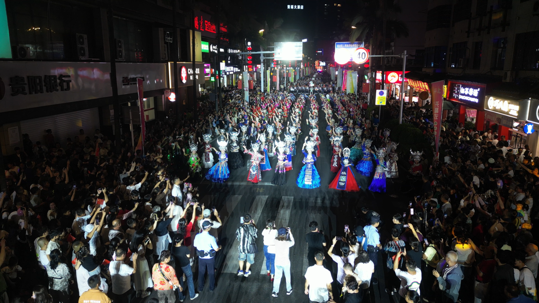 如图片无法显示,请刷新页面